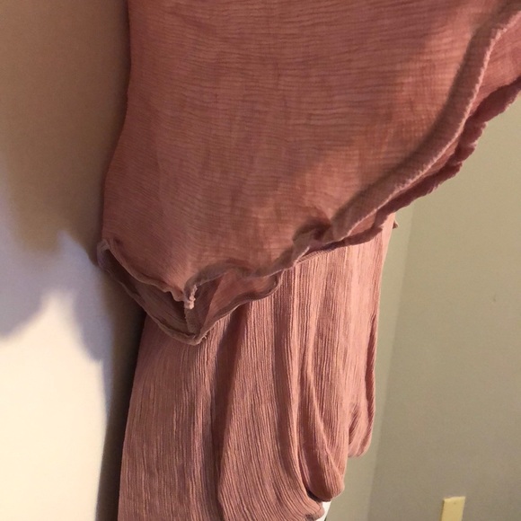Ladies size medium mauve top - Picture 2 of 6
